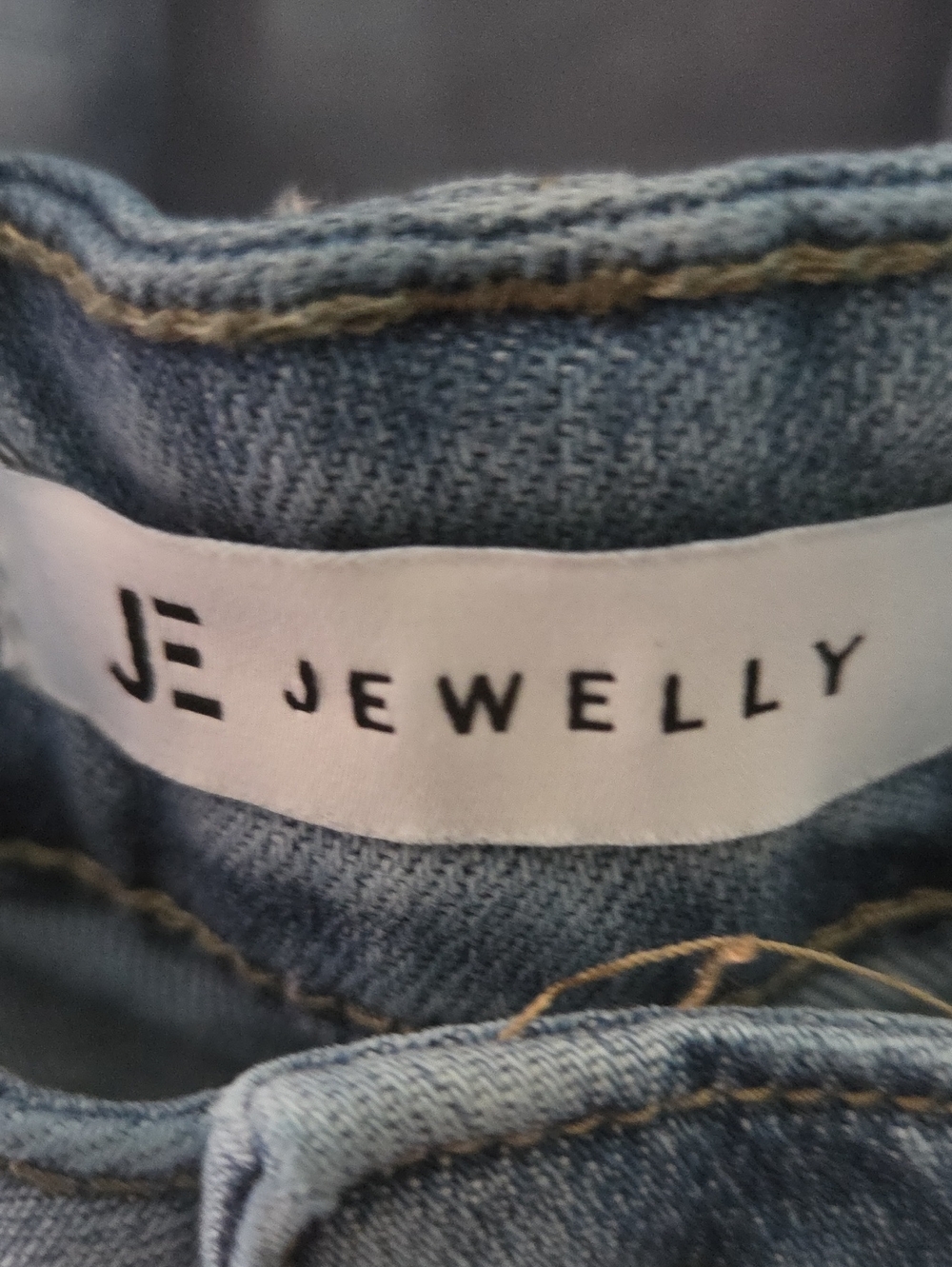 Embellished Light Blue Wide-Leg Jeans by Jewelly With Flower and Pearl Detail. - Picture 5 of 11